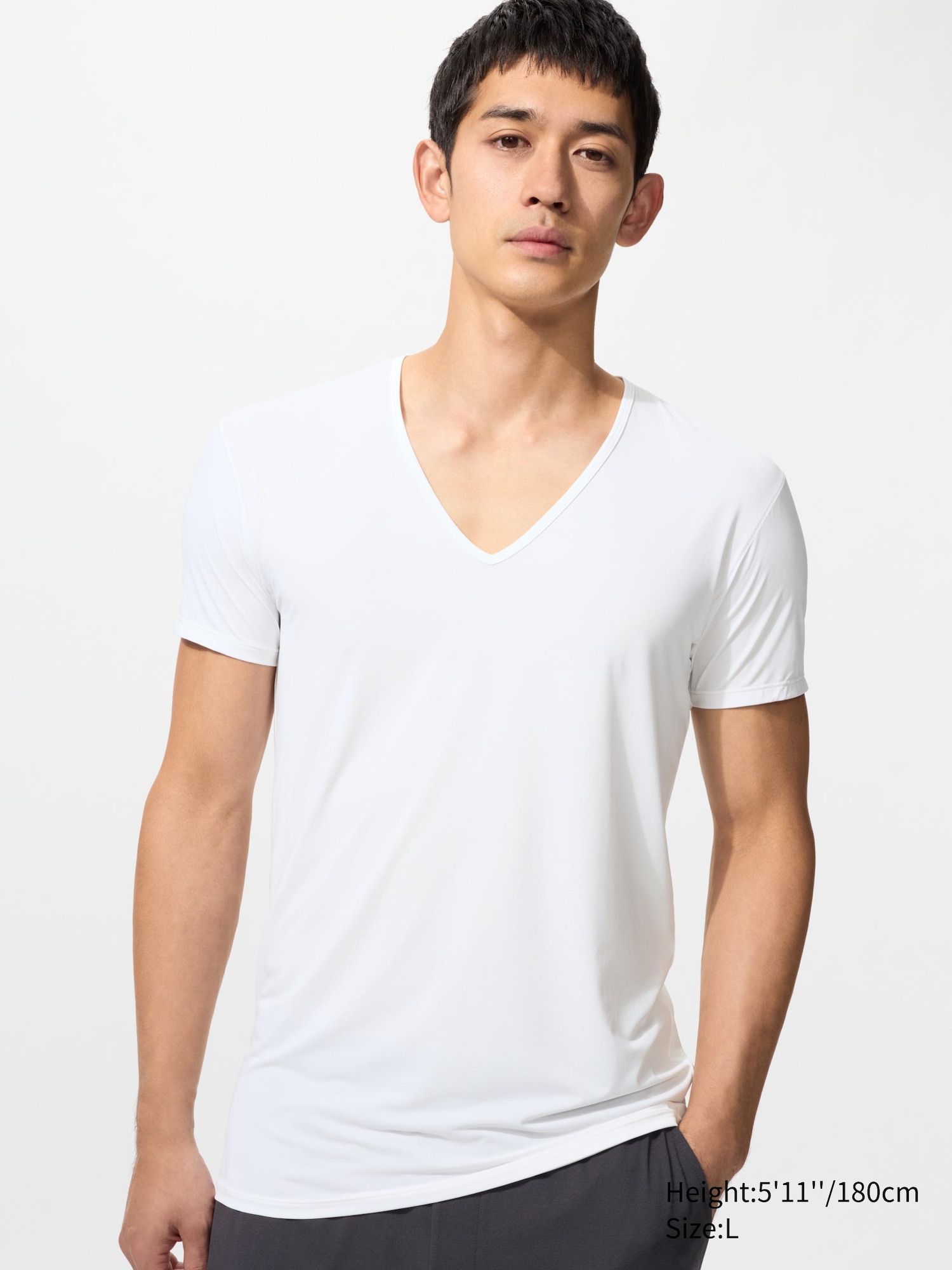 AIRism V Neck T-Shirt (Short Sleeve)