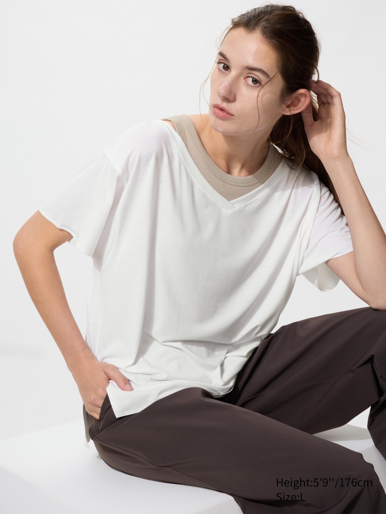 AIRism Relaxed V Neck T