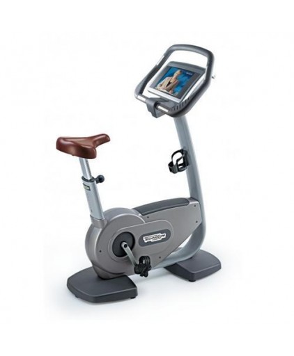 ( Certified Pre-owned ) Technogym Excite 700e Upright Exercise Bike